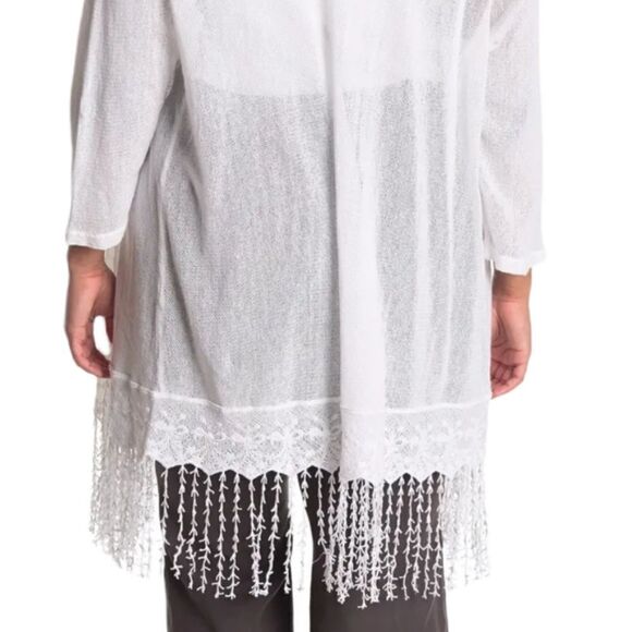 XCVI Dogwood lace trim Cardigan - Picture 4 of 5